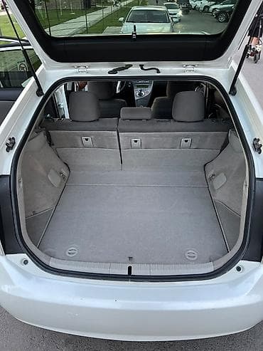 айрподс чехлы: Toyota Prius: 2015 г., 1.8 л, Автомат, Гибрид, Хэтчбэк — 9