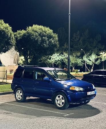 Honda HR-V: 2000 г., 1.6 л, Вариатор, Бензин, Кроссовер at lalafo.kg Honda HR-V: 2000 г., 1.6 л, Вариатор, Бензин, Кроссовер