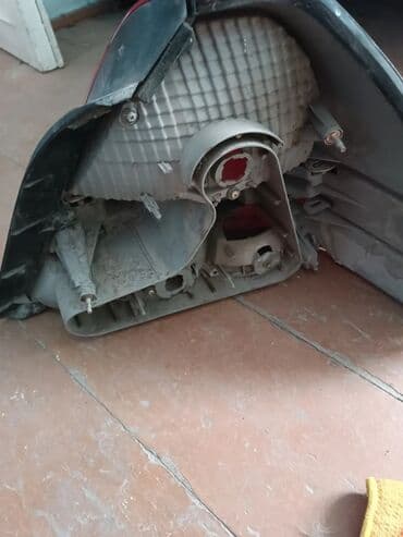 авто нисан: Продаю фары задняя левая от тойота Марк 2отдам за 2 тыс сом — 6