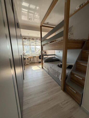 продаю дом в центре бишкека: 3 комнаты, 85 м², 4 этаж — 8