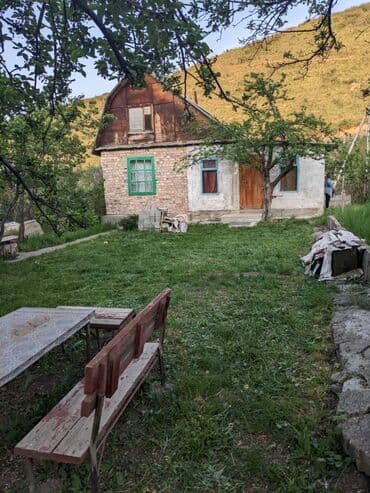 продаю дом бишкек сокулук: Дача, 40 м², 4 комнаты, Собственник — 3
