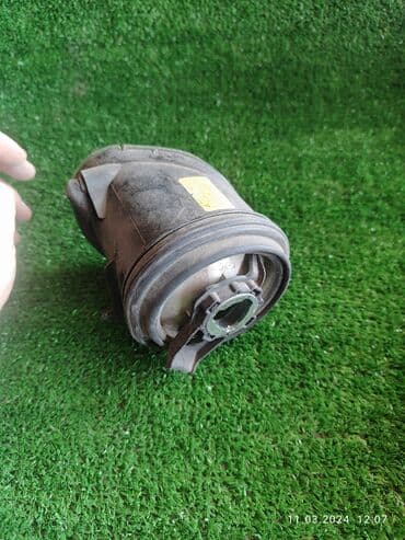 v50: Правая противотуманная фара Volvo 2004 г., Б/у, Оригинал, Германия — 1