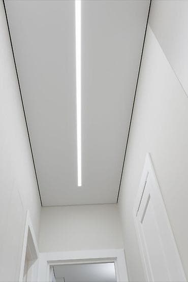 трек потолок: Натяжные потолки под ключ 🔧 Быстро, качественно и по доступной цене! — 9