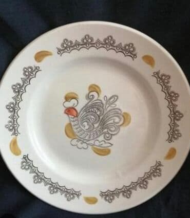 стол и стулья в гостиную купить: Продаю новый столовый сервиз 36 предметов — 2