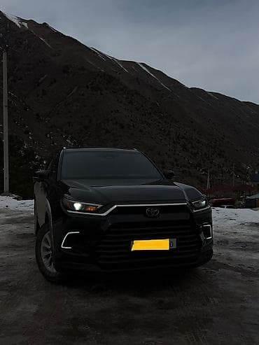 prius v: Toyota Grand Highlander: 2024 г., Кроссовер — 3