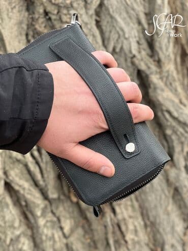 Клатч, Материал: Натуральная кожа, Мужские, Новый at lalafo.kg Клатч, Материал: Натуральная кожа, Мужские, Новый