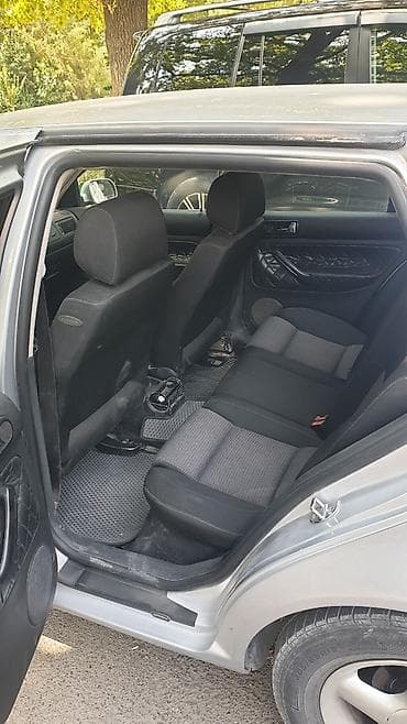 с люком: Volkswagen Golf: 2002 г., 1.6 л, Механика, Бензин, Хэтчбэк — 5