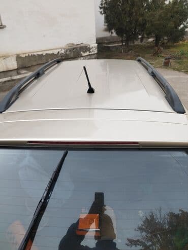 срочно продаю в связи с переездом: Mazda 626: 1998 г., 2 л, Бензин, Универсал — 5