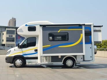 дом в колесах: Iveco Daily: 2020 г., 3 л, Автомат, Бензин, Фургон — 4