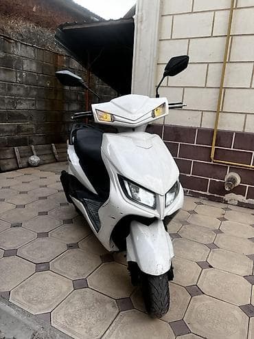 m max: Тип скутера M8, 150 куб. см, Бензин, Б/у — 6