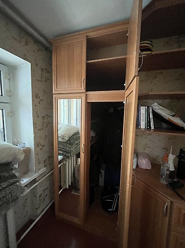 Эмерек: Мебельный гарнитур для прихожей/спальни из ЛДСП под дерево. Состав и — 3