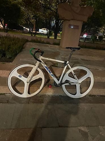 drift trike: Шоссейный велосипед, Рама M (156 - 178 см), Б/у — 2