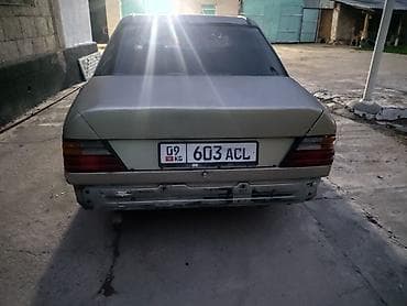 мерс 128: Mercedes-Benz W124: 1989 г., 2.3 л, Автомат, Бензин, Седан — 4