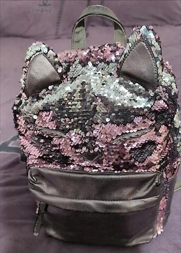 Отдам за продукты
косметички в подарок