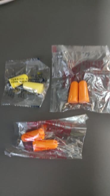 бесплатная айфон: 1)Меняю книгу (350страниц) на 5л растит масла . 2) Советский — 5