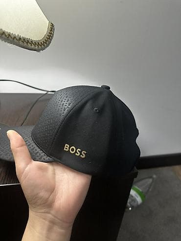 Байпактар жана ич кийимдер: Эркектердин баш кийими, Boss, Колдонулган, түсү - Кара, Өзү алып кетүү, Акылуу жеткирүү — 3