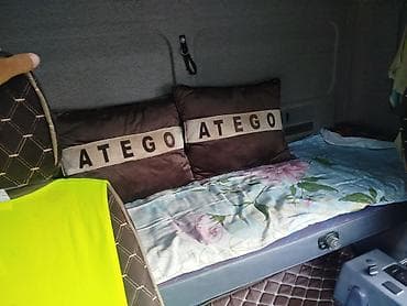 полик 5 д: Грузовик, Mercedes-Benz — 9