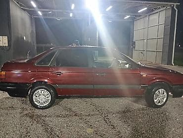 афто на рассрочку: Volkswagen Passat: 1990 г., 1.8 л, Ручные, Бензин, Седан — 3