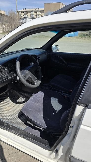 byd han: Volkswagen Passat Variant: 1992 г., 1.8 л, Механика, Бензин, Универсал — 7