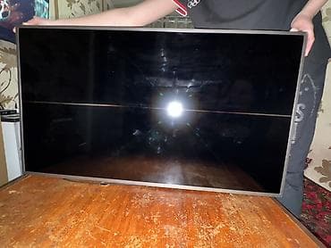 Телевизор с большим экраном (ширина -90 Длина 40 )тонкая серебристая