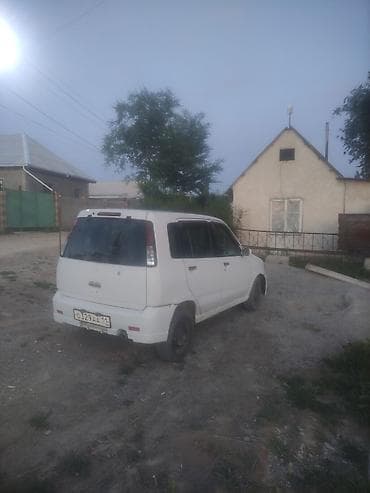 ford focus 2001: Nissan Cube: 2003 г., 1.3 л, Вариатор, Бензин, Купе — 1