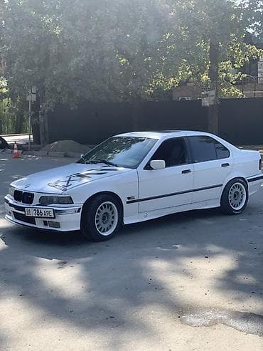 signum 3: BMW 3 series: 1994 г., 1.8 л, Механика, Газ, Седан — 3
