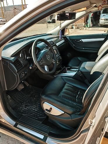 v class аренда: Mercedes-Benz R-Class: 2006 г., 3.2 л, Типтроник, Дизель, Универсал — 4