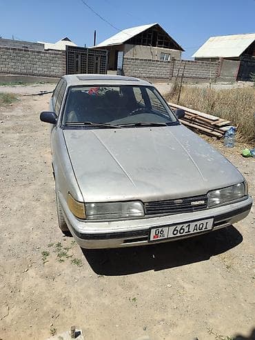 Mazda 626: 1990 г., 2 л, Механика, Бензин, Седан — 3