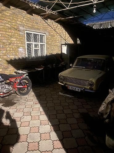 lada 2105: ВАЗ (ЛАДА) 2101: 1983 г., 1.6 л, Механика, Бензин, Седан — 4