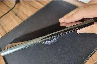 12pro max: Samsung Galaxy S22 Ultra, Б/у, 256 ГБ, цвет - Черный, 1 SIM — 2