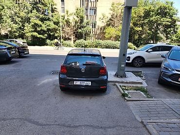 golf 2: Volkswagen Polo: 2016 г., 1.2 л, Механика, Бензин, Хэтчбэк — 7