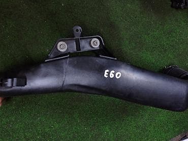 down pipe: Патрубок BMW 2006 г., Б/у, Оригинал, Япония — 1