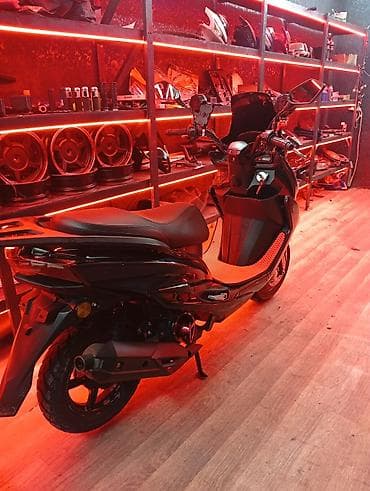 kia k5 gt: Макси-скутер 150 куб. см, Бензин — 2