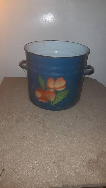 Эмалированное ведро/кастрюля с ручками - Материал: сталь с эмалевым