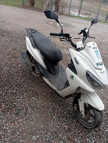 бишкек скутер: Скутер (Maxi) городского класса, белый, с аэрографией/наклейками — 5