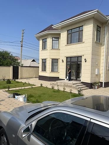 Продается срочно Просторный двухэтажный дом в ( Ак Орго ) современным