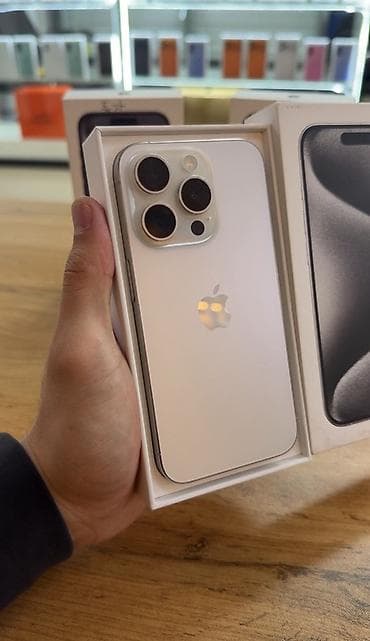 корпус айфон: IPhone 15 Plus — 4