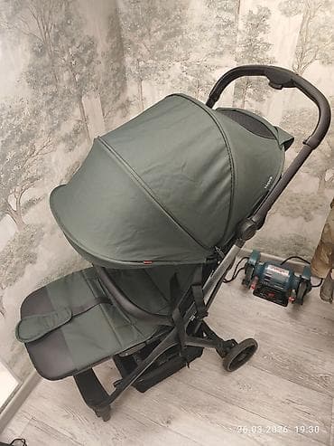 эрго: Прогулочная коляска Carrello Nova, цвет хаки (dark green) б.у — 3