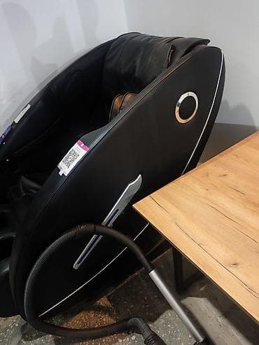 шкаф офисный бу: Массажное кресло, Б/у, цвет - Черный — 2