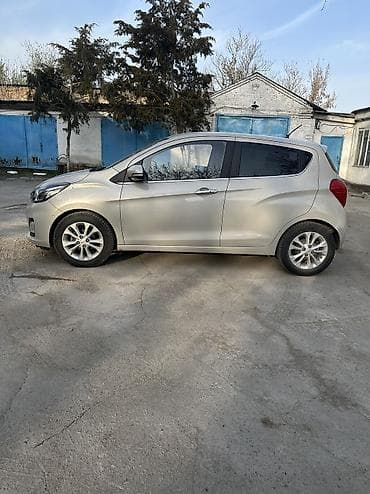 ravon spark: Chevrolet Spark: 2018 г., 1 л, Вариатор, Хэтчбэк — 8