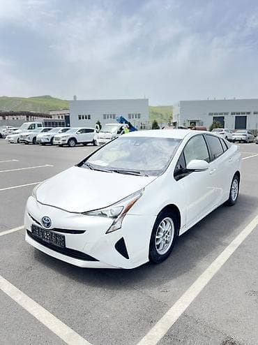 prius: Toyota Prius: 2017 г., 1.8 л, Автомат, Гибрид, Лифтбек — 2
