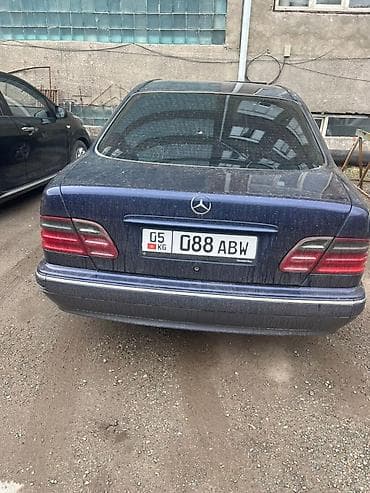 одиссей шаттл: Mercedes-Benz E-Class: 2000 г., Седан — 3