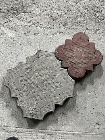 string art: Тротуарная плитка фигурная «Четырёхлистник» с фактурным орнаментом. - — 1