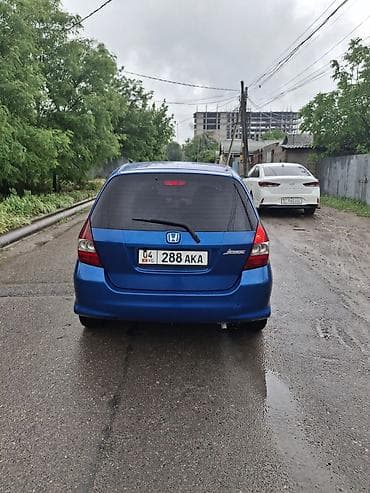 автомобильный сайт киргизии: Honda Jazz: 2006 г., 1.5 л, Вариатор, Бензин, Хэтчбэк — 5