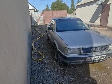 Транспорт: Audi 80: 1994 г., 2.3 л, Механика, Газ, Седан — 2