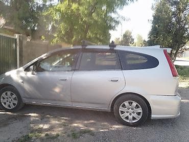 fit 2002: Honda Stream: 2003 г., 2 л, Автомат, Газ, Минивэн — 5