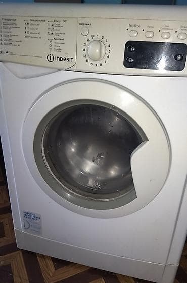 Бытовая техника: Стиральная машина Indesit, фронтальная загрузка, 6 кг, класс — 1