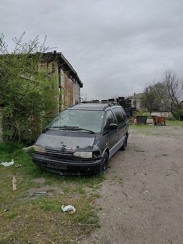 Toyota Previa: 1990 г., 2.4 л, Минивэн
