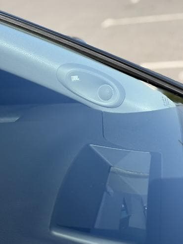 люк 124: Toyota Camry: 2019 г., 2.5 л, Автомат, Гибрид, Седан — 10