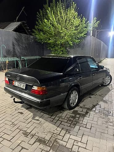 под масло: Mercedes-Benz W124: 1993 г., 2.2 л, Ручные, Бензин, Седан — 7